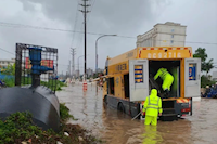 今年首個“紅暴”！珠海水控集團排澇“急先鋒”暴雨中前行......